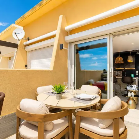 Le Too Hot - Vue Et Terrasse A Port Nature - Village Naturiste Lägenhet