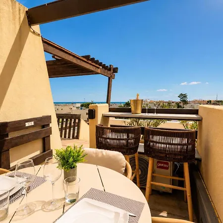 Le Too Hot - Vue Et Terrasse A Port Nature - Village Naturiste Lägenhet