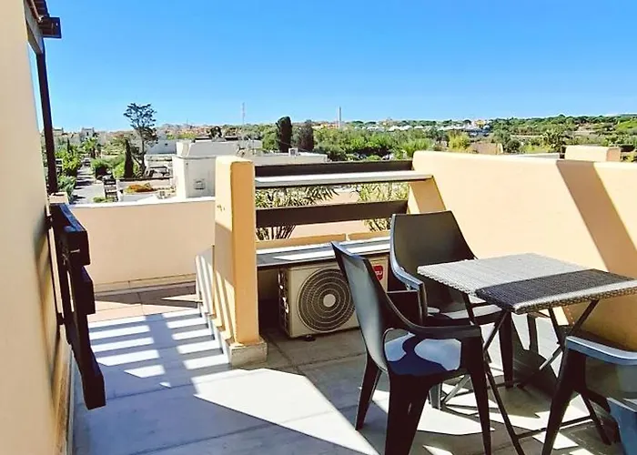 Apartament Village Naturiste R4n - Too Hot Coursives